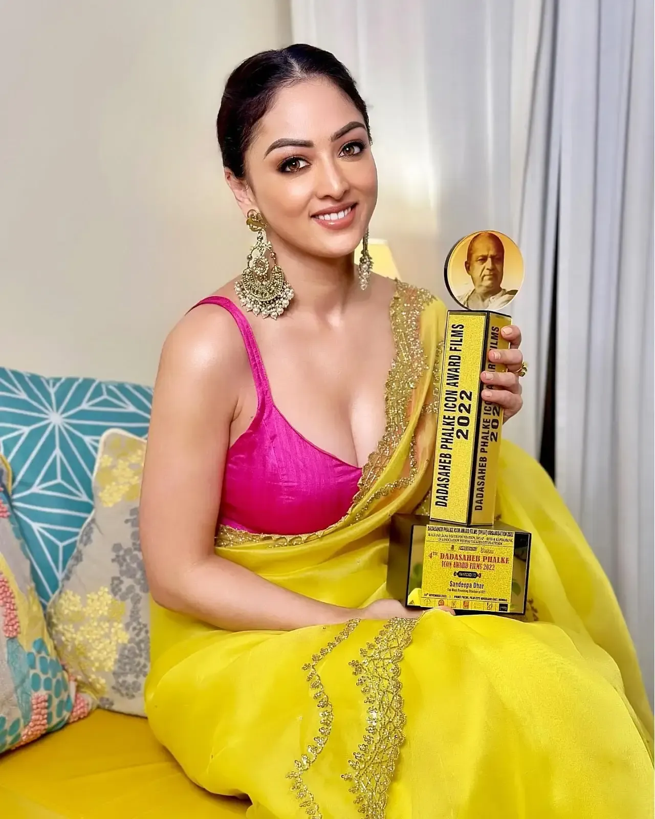 NORTH INDIAN MODEL SANDEEPA DHAR IMAGES IN TRADITIONAL YELLOW SAREE 4